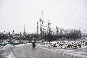 KASHMIR-WEATHER/SNOW