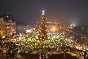 CHRISTMAS-SEASON/UKRAINE