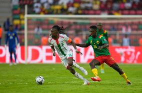 SOCCER-AFRICAN CUP OF NATIONS-CAMEROON-BURKINA FASO