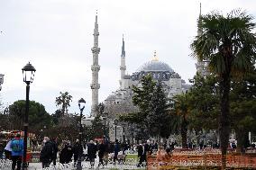 TURKEY-ISTANBUL-TOURISM REVENUE-RISE