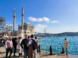 TURKEY-ISTANBUL-TOURISM REVENUE-RISE