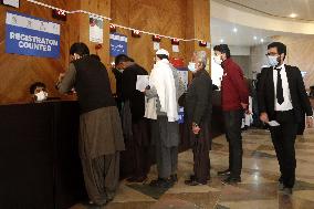 PAKISTAN-ISLAMABAD-COVID-19-VACCINATION