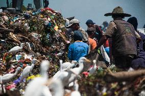 Plastic Waste Scavengers - Indonesia