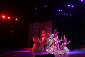 Dance Show for Holi Festival of Navratra - New Delhi