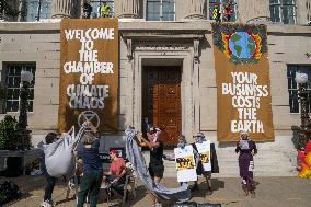 Members of Extinction Rebellion protest at the US Chamber of Commerce