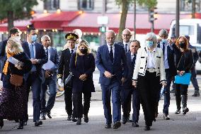 Jean-Michel Blanquer visits a high school on the eve of the national hommage for Samuel Paty - Paris