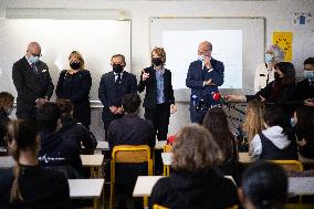 Jean-Michel Blanquer visits a high school on the eve of the national hommage for Samuel Paty - Paris