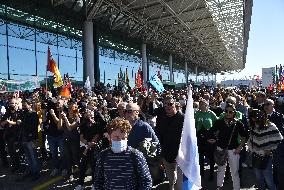 Alitalia Employees Protest At Fiumicino - Rome