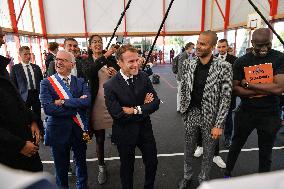 Emmanuel Macron visited the sports hall - JO Paris 2024 - Tremblay