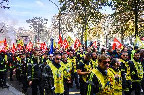 Firefighters Protest - Paris