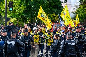 Firefighters Protest - Paris