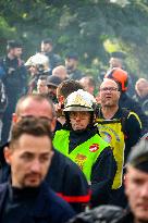 Firefighters Protest - Paris