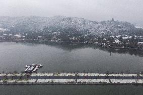 CHINA-ZHEJIANG-WEST LAKE-SNOW (CN)