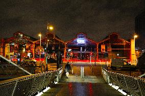 IRELAND-DUBLIN-LUNER NEW YEAR-DECORATION