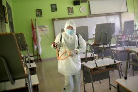 INDONESIA-JAKARTA-COVID-19-DISINFECTION