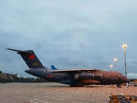 CHINA-GUANGZHOU-MILITARY PLANES-TONGA-RELIEF SUPPLIES-RETURN (CN)