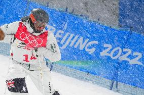 (BEIJING 2022)CHINA-BEIJING-OLYMPIC WINTER GAMES-FREESTYLE SKIING MOGULS-TRAINING SESSION (CN)