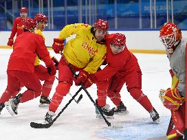 (BEIJING 2022)CHINA-BEIJING-OLYMPIC WINTER GAMES-MEN'S ICE HOCKEY-TRAINING (CN)