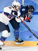 (BEIJING2022)CHINA-BEIJING-OLYMPIC WINTER GAMES-ICE HOCKEY-WOMEN'S PRELIMINARY-USA VS FIN (CN)