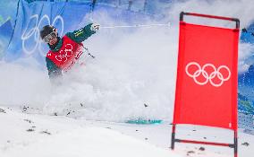 (BEIJING2022) CHINA-ZHANGJIAKOU-OLYMPIC WINTER GAMES-FREESTYLE SKIING-MEN'S MOGULS QUALIFICATION (CN)