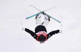 (BEIJING2022)CHINA-ZHANGJIAKOU-OLYMPIC WINTER GAMES-FREESTYLE SKIING-WOMEN'S MOGULS QUALIFICATION(CN)