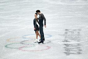 (BEIJING2022)CHINA-BEIJING-WINTER OLYMPIC GAMES-FIGURE SKATING-TEAM EVENT-PAIRS-SHORT PROGRAM (CN)