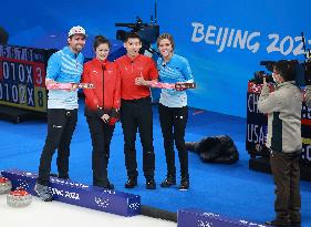 (BEIJING2022)CHINA-BEIJING-WINTER OLYMPIC GAMES-CURLING-MIXED DOUBLES-CHINA VS U.S (CN)