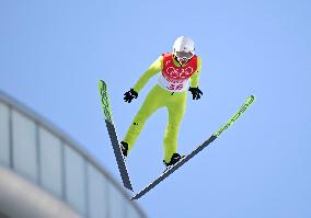 (BEIJING2022)CHINA-ZHANGJIAKOU-SKI JUMPING-MEN'S NORMAL HILL INDIVIDUAL-QUALIFICATION (CN)