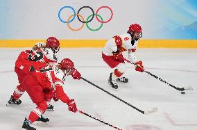 (XHTP) (BEIJING2022)CHINA-BEIJING-OLYMPIC WINTER GAMES-ICE HOCKEY-WOMEN'S PRELIMINARY-CHINA VS DENMARK