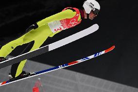 (BEIJING2022) CHINA-ZHANGJIAKOU-OLYMPIC WINTER GAMES-SKI JUMPING (CN)