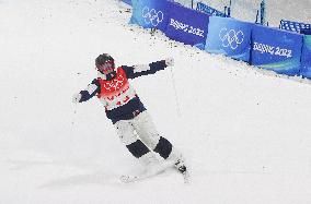 (BEIJING2022)CHINA-ZHANGJIAKOU-OLYMPIC WINTER GAMES-FREESTYLE SKIING-WOMEN'S MOGULS (CN)