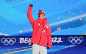 (BEIJING2022)CHINA-ZHANGJIAKOU-OLYMPIC WINTER GAMES-AWARDING CEREMONY (CN)