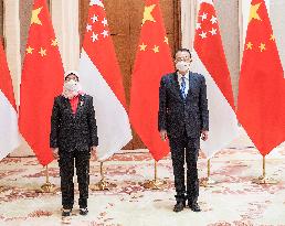 CHINA-BEIJING-LI KEQIANG-SINGAPOREAN PRESIDENT-MEETING (CN)