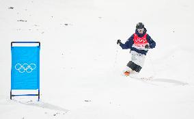 (BEIJING2022) CHINA-ZHANGJIAKOU-OLYMPIC WINTER GAMES-FREESTYLE SKIING-MEN'S MOGULS FINAL (CN)