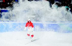 (BEIJING2022) CHINA-ZHANGJIAKOU-OLYMPIC WINTER GAMES-FREESTYLE SKIING-MEN'S MOGULS FINAL (CN)