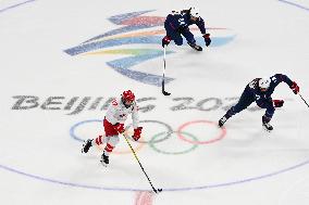 (BEIJING2022)CHINA-BEIJING-OLYMPIC WINTER GAMES-ICE HOCKEY-WOMEN'S PRELIMINARY-USA VS ROC (CN)