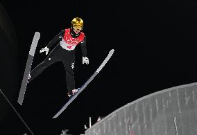 (BEIJING2022) CHINA-ZHANGJIAKOU-OLYMPIC WINTER GAMES-SKI JUMPING (CN)