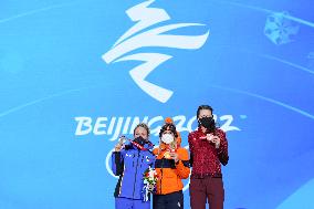 (BEIJING2022)CHINA-BEIJING-OLYMPIC WINTER GAMES-AWARDING CEREMONY (CN)