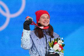 (BEIJING2022)CHINA-ZHANGJIAKOU-OLYMPIC WINTER GAMES-AWARDING CEREMONY (CN)