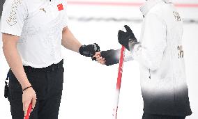 (BEIJING2022)CHINA-BEIJING-WINTER OLYMPIC GAMES-CURLING-MIXED DOUBLES-CHINA VS NORWAY (CN)