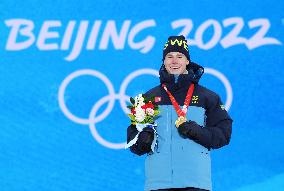 (BEIJING2022)CHINA-ZHANGJIAKOU-OLYMPIC WINTER GAMES-AWARDING CEREMONY (CN)