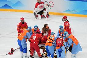 (XHTP)(BEIJING2022)CHINA-BEIJING-OLYMPIC WINTER GAMES-ICE HOCKEY-WOMEN'S PRELIMINARY-CHINA VS JAPAN