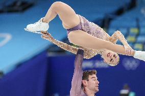 (BEIJING2022)CHINA-BEIJING-OLYMPIC WINTER GAMES-FIGURE SKATING-TEAM EVENT-PAIRS-FREE SKATING (CN)