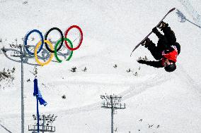 (BEIJING2022)CHINA-ZHANGJIAKOU-OLYMPIC WINTER GAMES-SNOWBOARD-SLOPESTYLE-FINAL (CN)