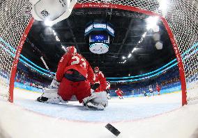 (BEIJING2022)CHINA-BEIJING-OLYMPIC WINTER GAMES-ICE HOCKEY-WOMEN'S PRELIMINARY-ROC VS CANADA(CN)