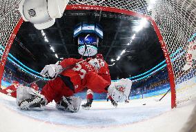 (BEIJING2022)CHINA-BEIJING-OLYMPIC WINTER GAMES-ICE HOCKEY-WOMEN'S PRELIMINARY-ROC VS CANADA(CN)