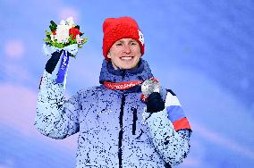 (BEIJING2022)CHINA-ZHANGJIAKOU-OLYMPIC WINTER GAMES-CROSS-COUNTRY SKIING-AWARDING CEREMONY (CN)