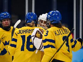 (BEIJING2022)CHINA-BEIJING-OLYMPIC WINTER GAMES-ICE HOCKEY-WOMEN'S PRELIMINARY-CHINA VS SWEDEN (CN)