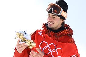 (BEIJING2022)CHINA-ZHANGJIAKOU-OLYMPIC WINTER GAMES-SNOWBOARD-SLOPESTYLE-FINAL (CN)