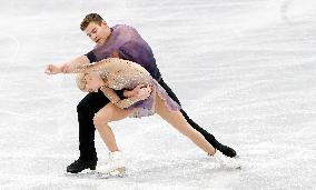 (BEIJING2022)CHINA-BEIJING-OLYMPIC WINTER GAMES-FIGURE SKATING-TEAM EVENT-PAIRS-FREE SKATING (CN)